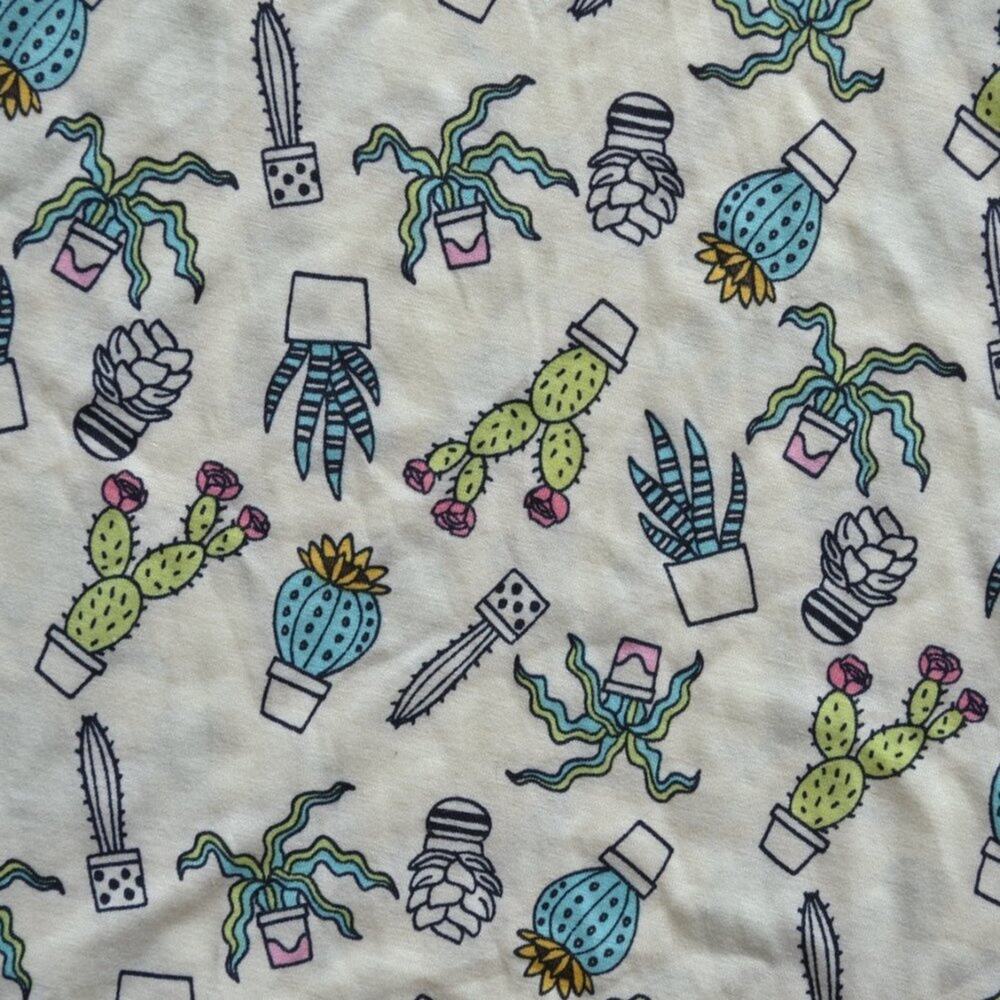 LuLaRoe Cactus Tee Size L - Picture 3 of 4